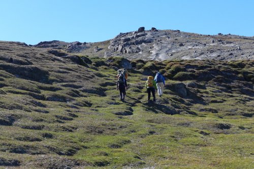 Hiking to the ice sheet